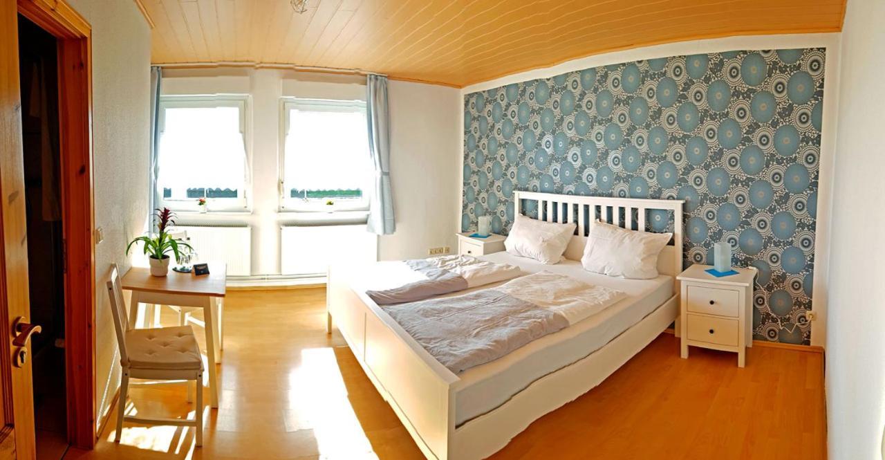 Pension Zum Lindenwald Colbitz Esterno foto